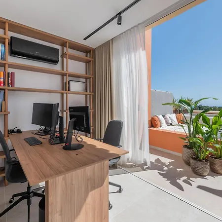 Apartmán Luxury 3 Bdrm With Private Pool And Stunning Sea Views Marbella