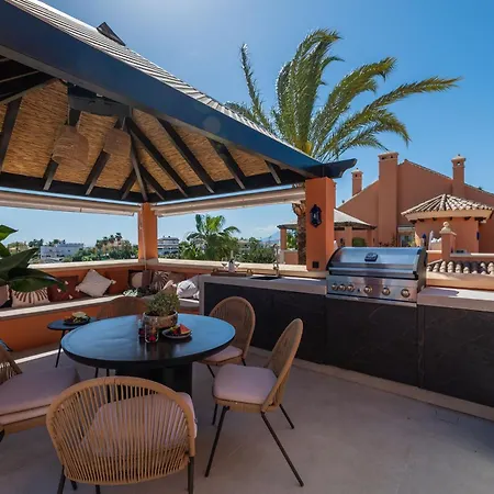 Luxury 3 Bdrm With Private Pool And Stunning Sea Views Marbella