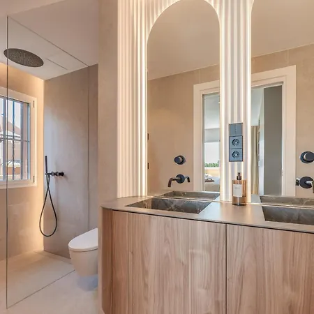 Luxury 3 Bdrm With Private Pool And Stunning Sea Views Lejlighed Marbella